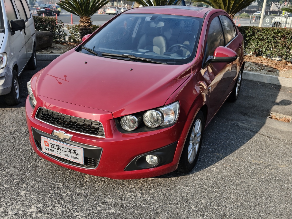 雪佛兰 爱唯欧 2012 汽车图片 #3