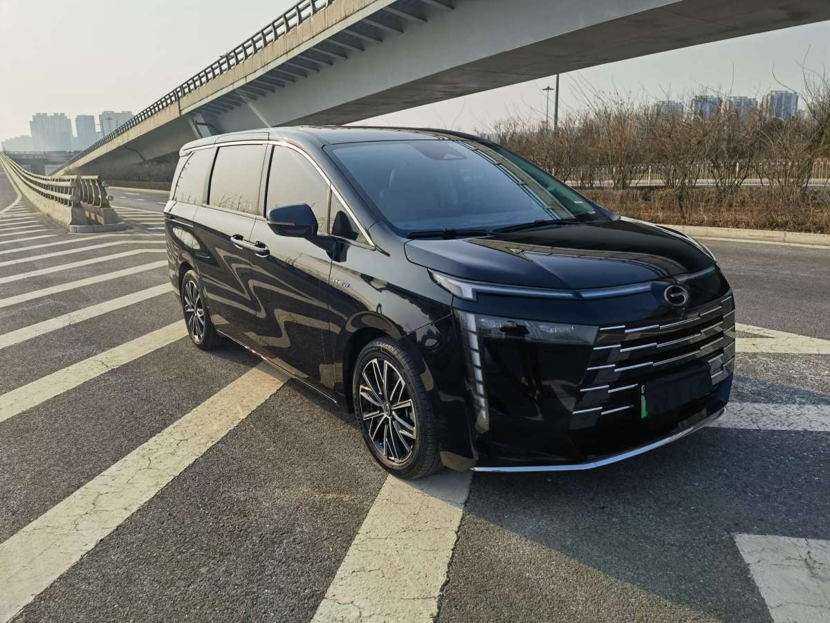 GAC Trumpchi E8 New Energy 2023 car image #3