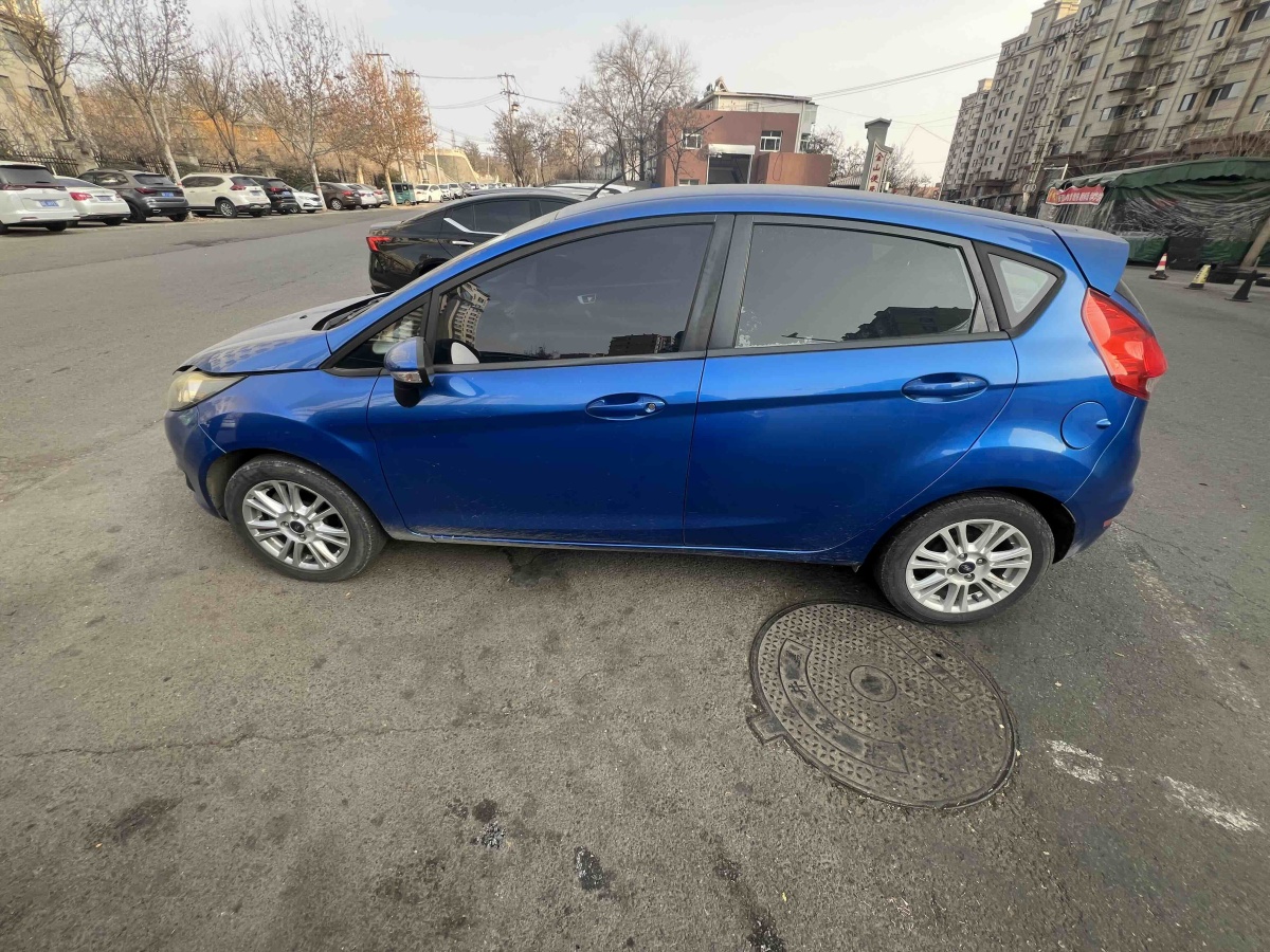 Ford 2014 car image #3