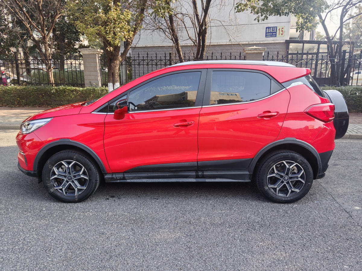 BYD Yuan Pro 2021 immagine di auto #3