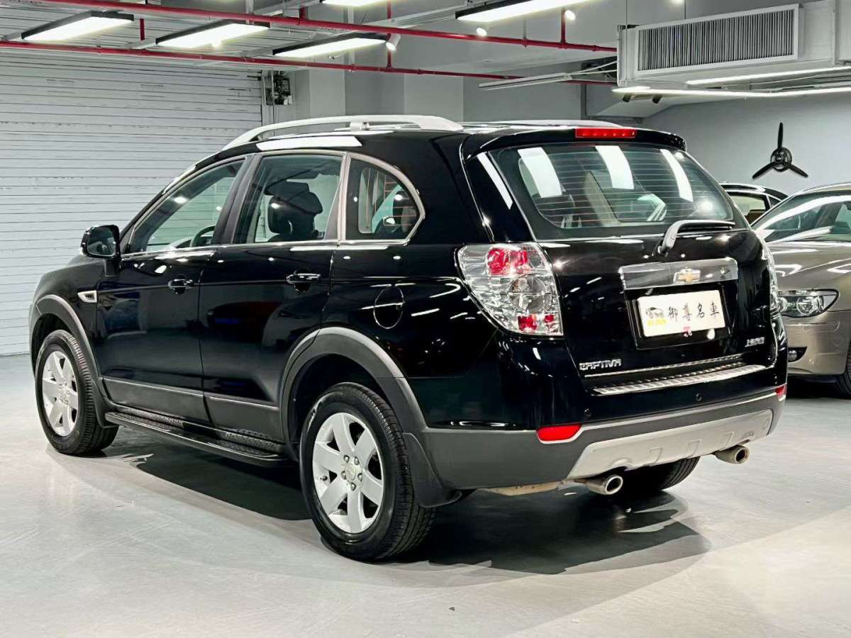 Chevrolet Captiva 2014 car image #3