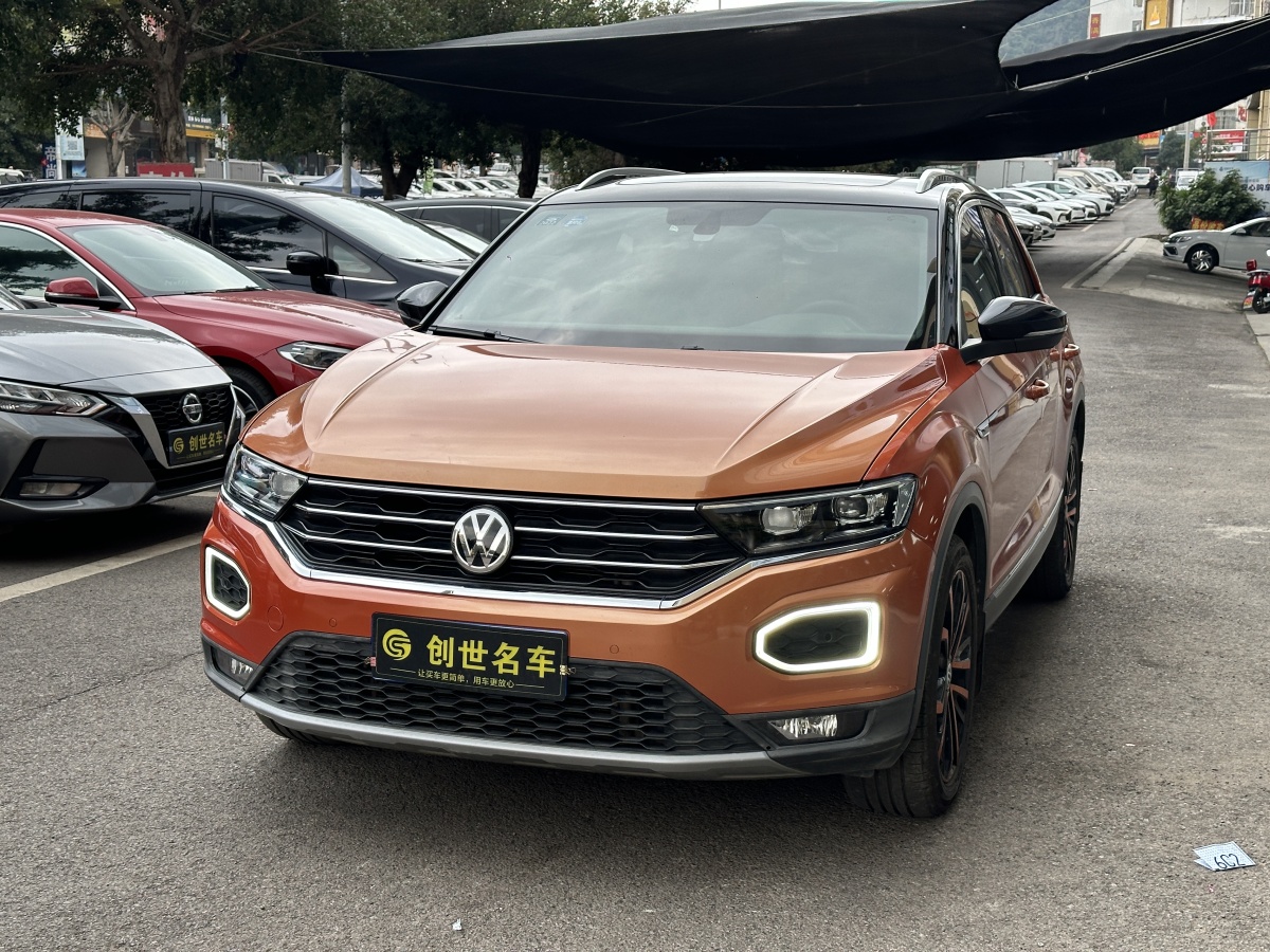 Volkswagen T-Roc 2018 car image #3