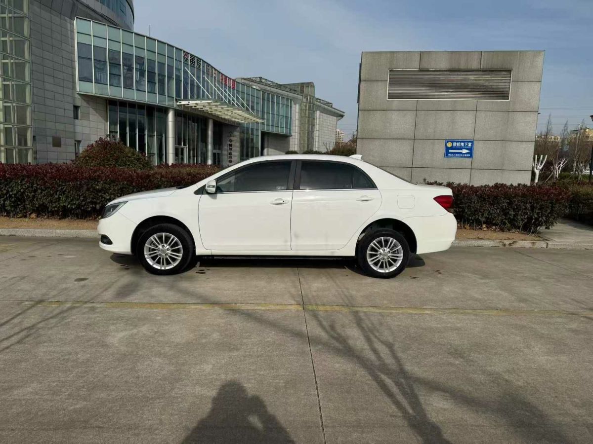 BYD e5 2018 #3 BYD e5 2018 car image #3