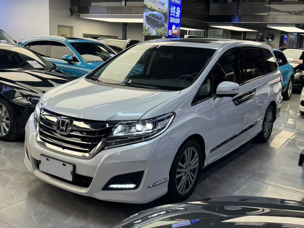 Honda Elysion 2018 #3 Honda Elysion 2018 car image #3