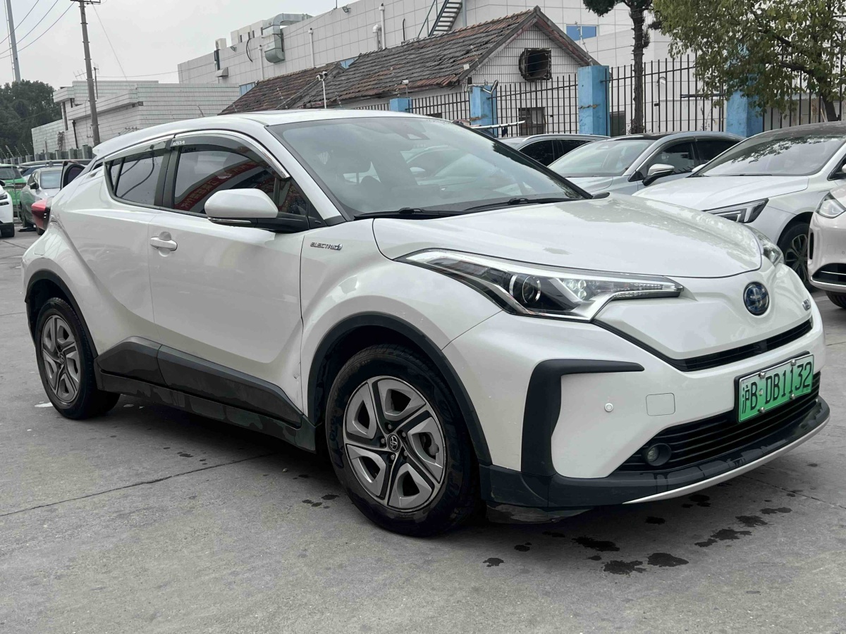 Toyota Izoa E 2020 imagem de carro #3