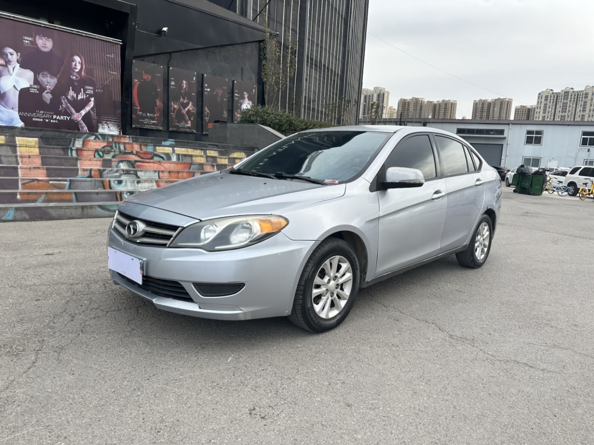 Soueast V5 Lingzhi 2013 car image #3