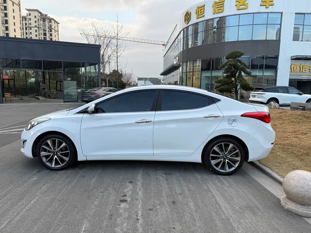 Hyundai Elantra MD 2015 car image #3