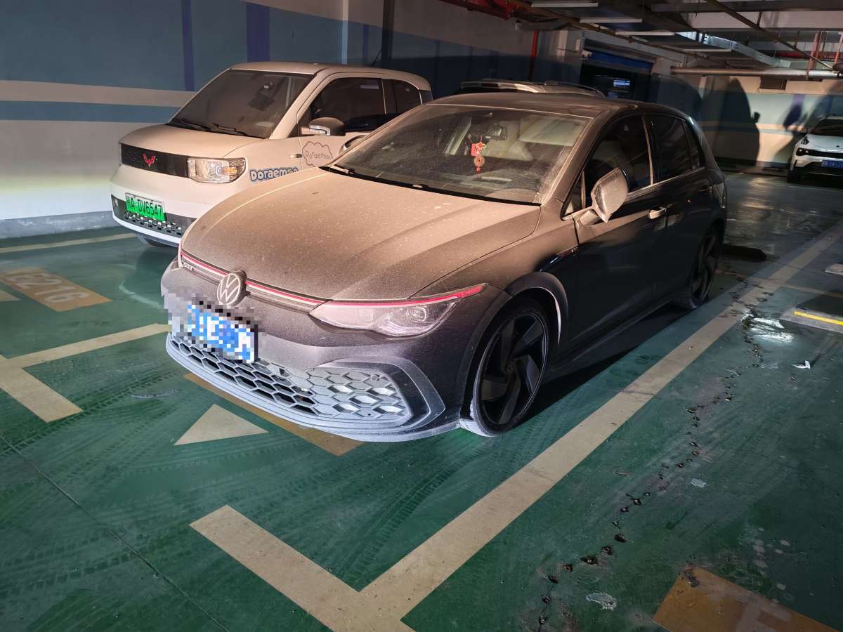 Volkswagen GolfGTI 2022 car image #3