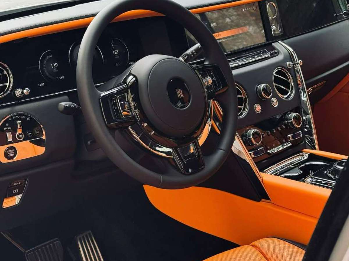 Rolls-Royce Cullinan car image #3