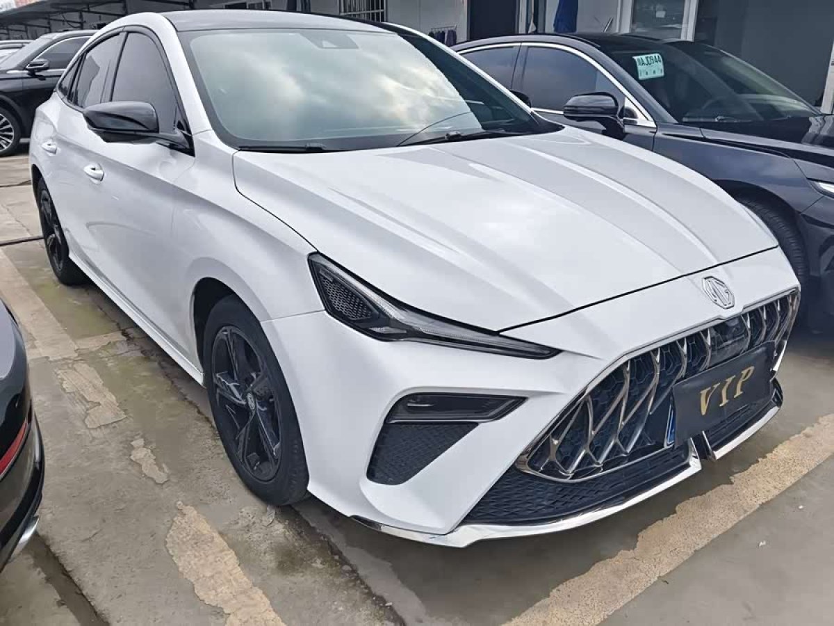 MG 5 Scorpio 2022 car image #3