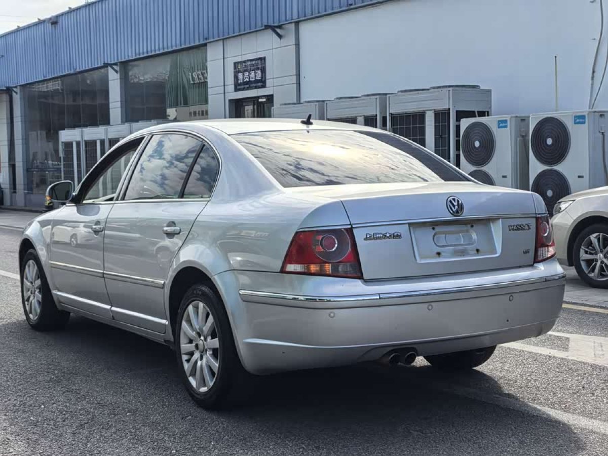 Volkswagen Passat Lingyu 2007 car image #3