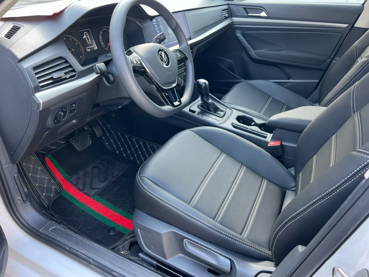 Volkswagen 2021 car image #3