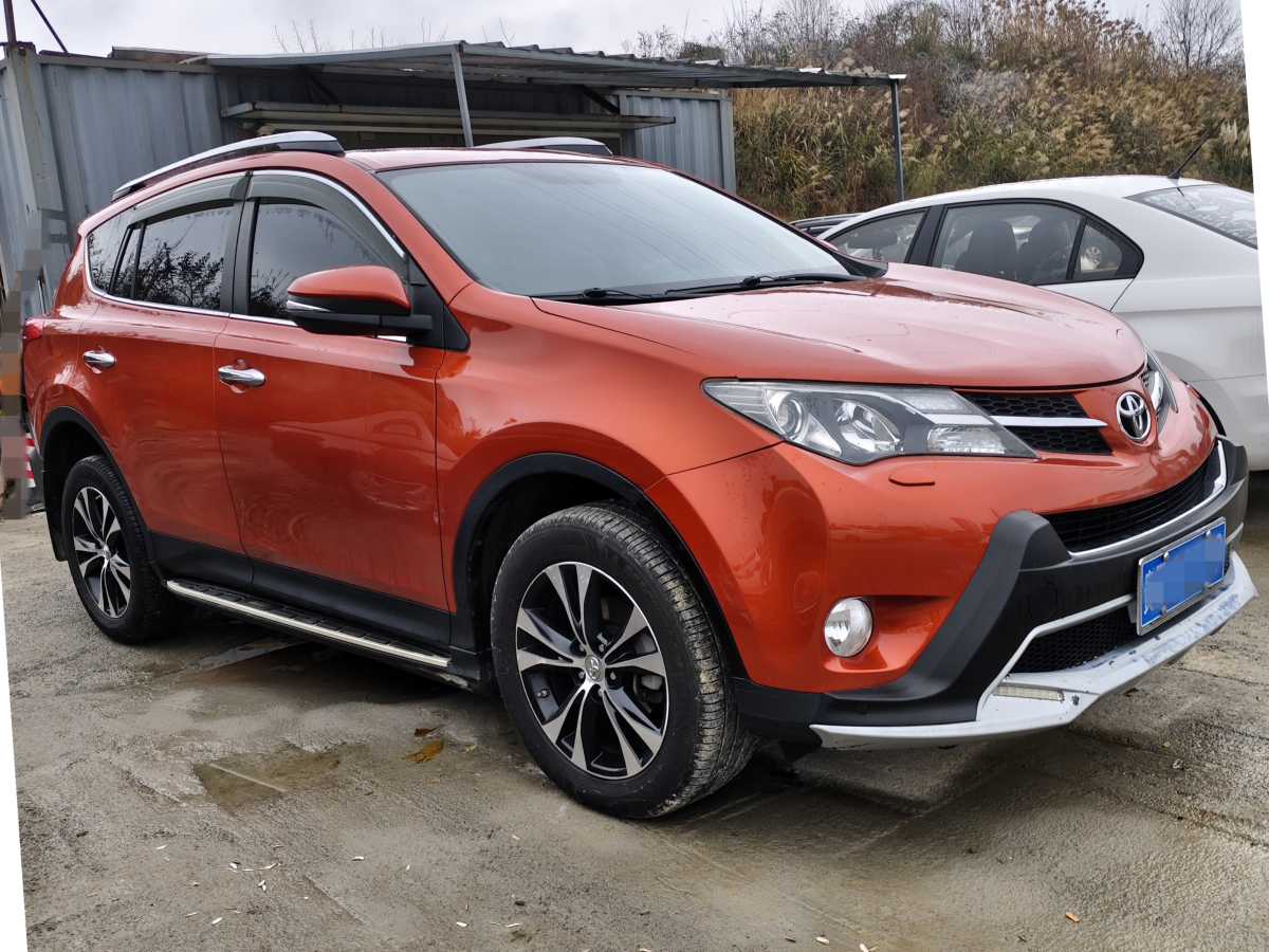 Toyota RAV4 2013 #3 Toyota RAV4 2013 car image #3