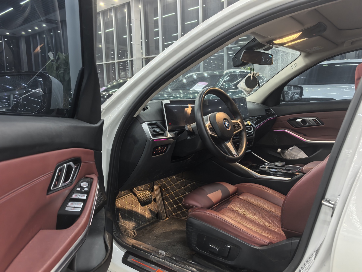 BMW i3 2024 car image #3