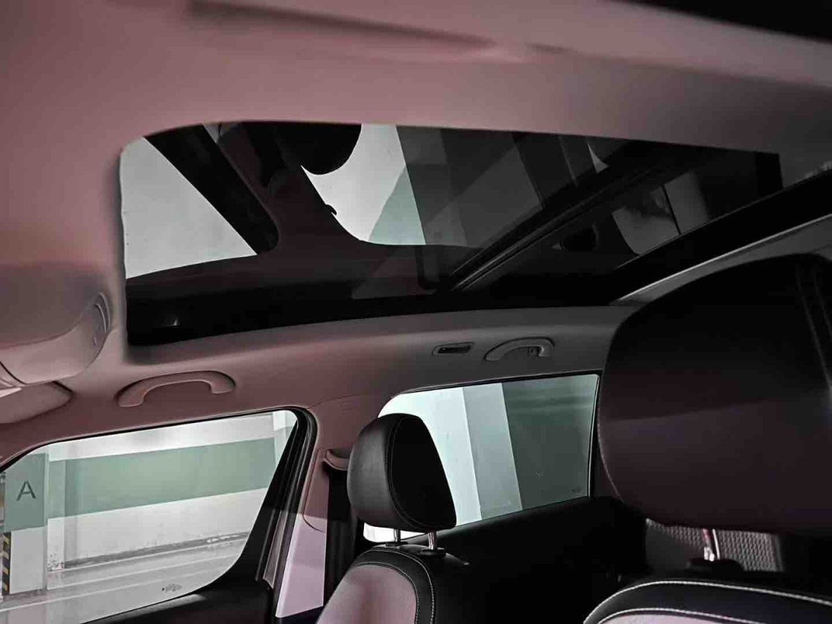 Skoda Yeti 2016 car image #3