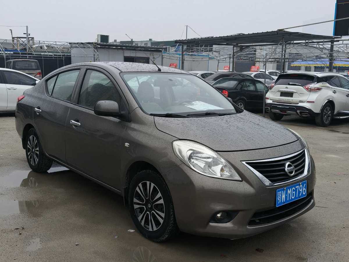 Nissan Sunny 2013 immagine di auto #3
