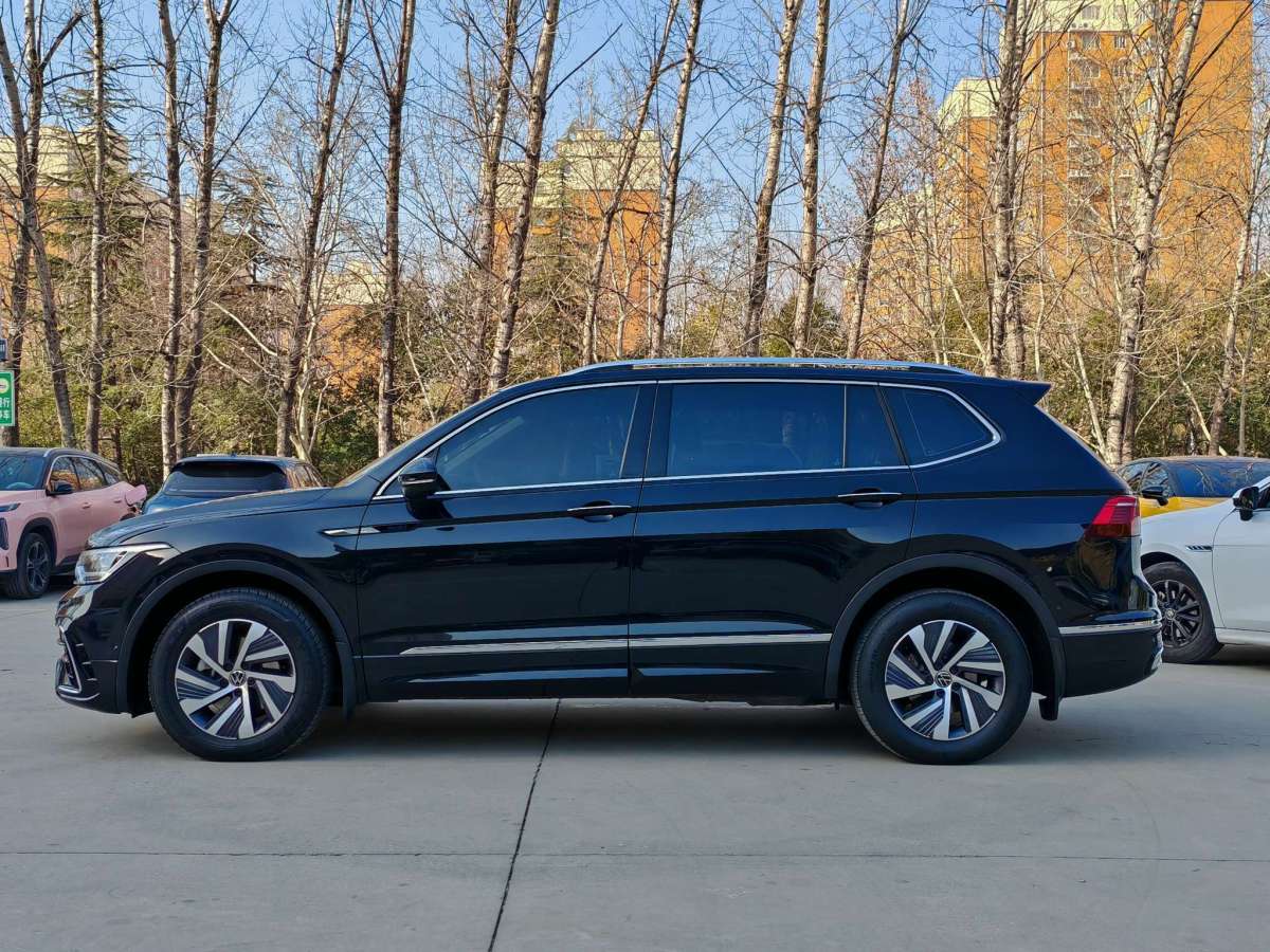 Volkswagen Tiguan L New Energy 2023 car image #3