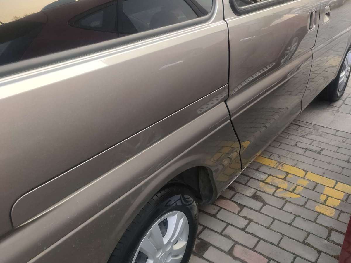 Forthing Lingzhi 2023 car image #3