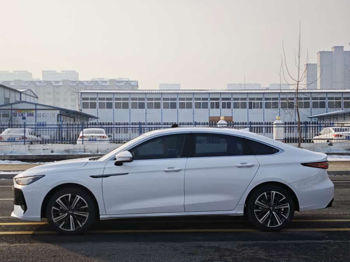 Chery Arrizo 8 Pro 2025 car image #3