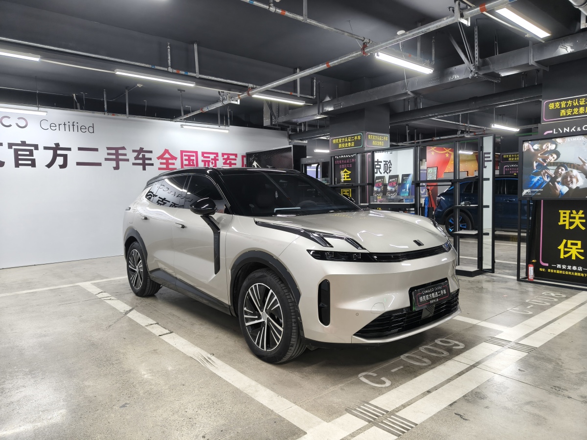 Lynk & Co 08 EM-P 2024 car image #3