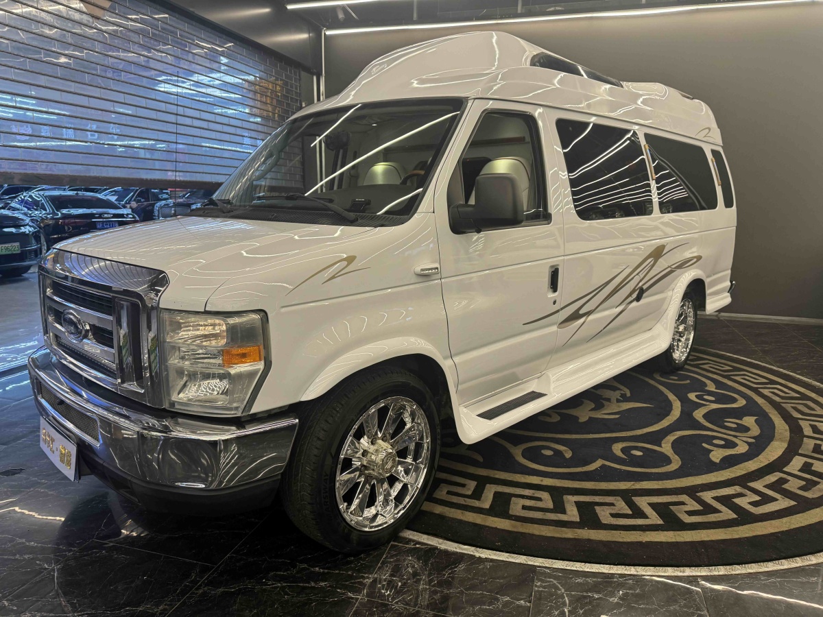 Ford E350 2010 imagem de carro #3