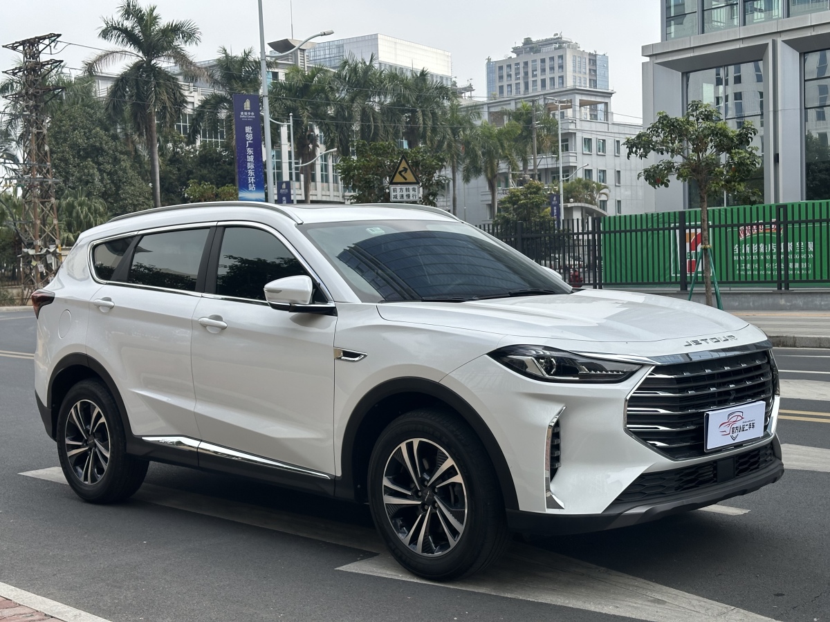 Jetour X70 PLUS 2022 car image #3