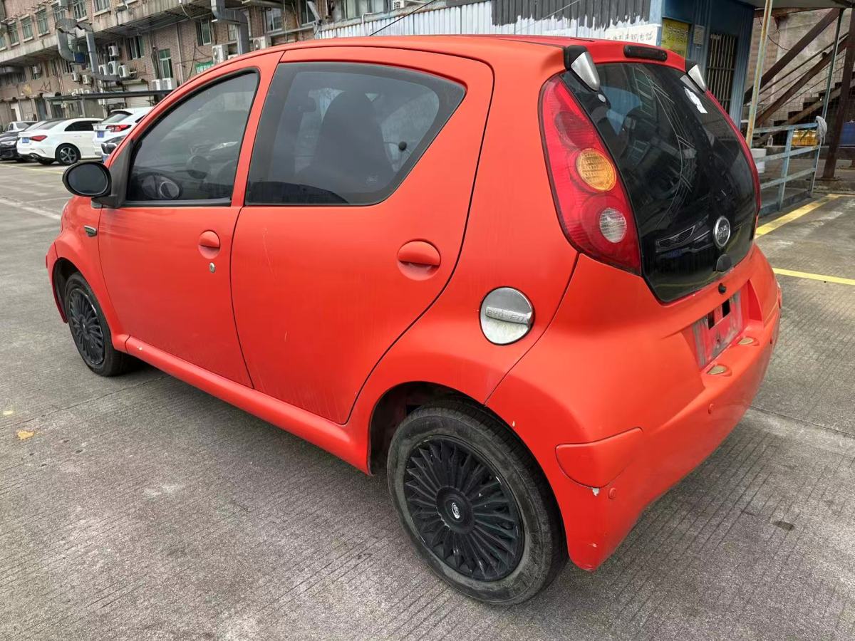 BYD 2011 immagine di auto #3