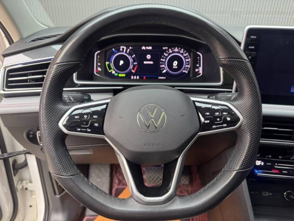 Volkswagen Tiguan L New Energy 2021 изображение автомобиля #3