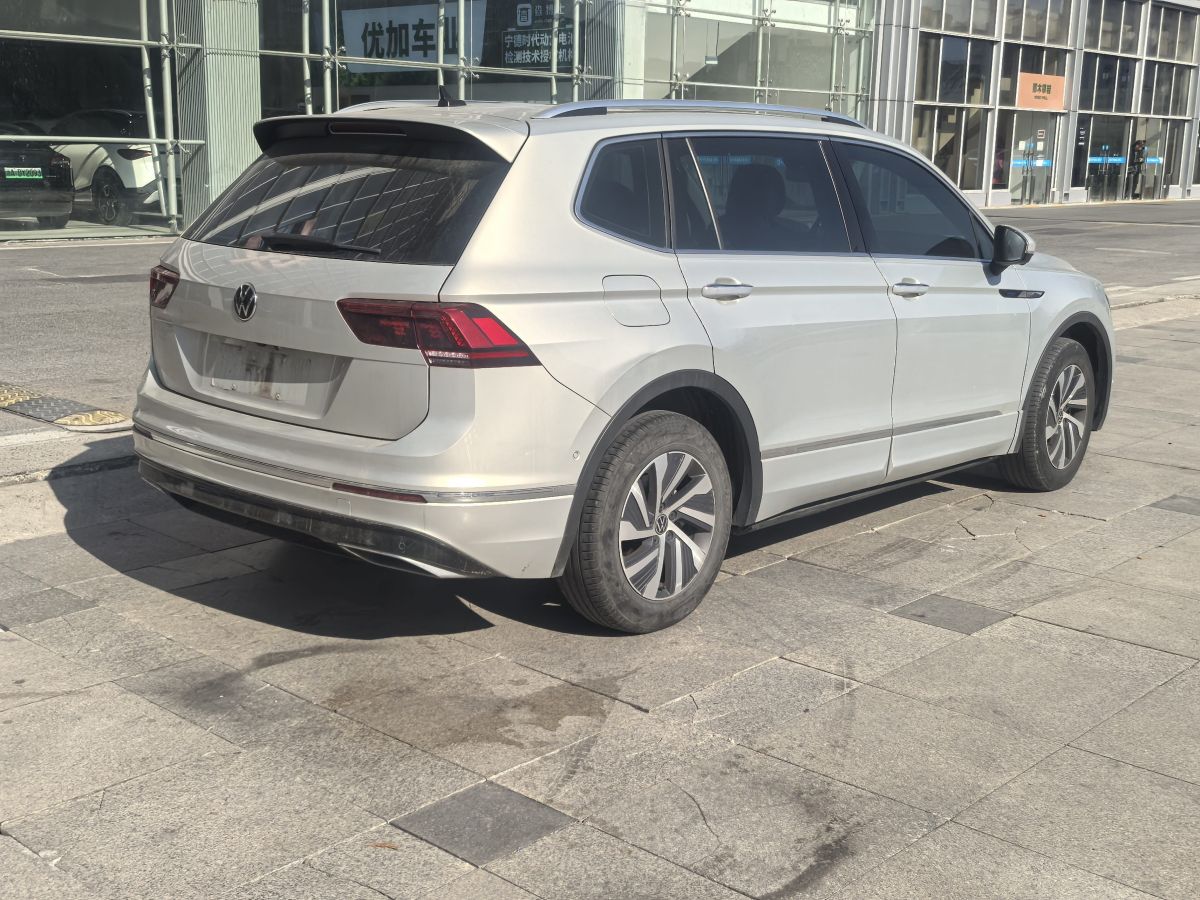 Volkswagen Tiguan L New Energy 2021 изображение автомобиля #3