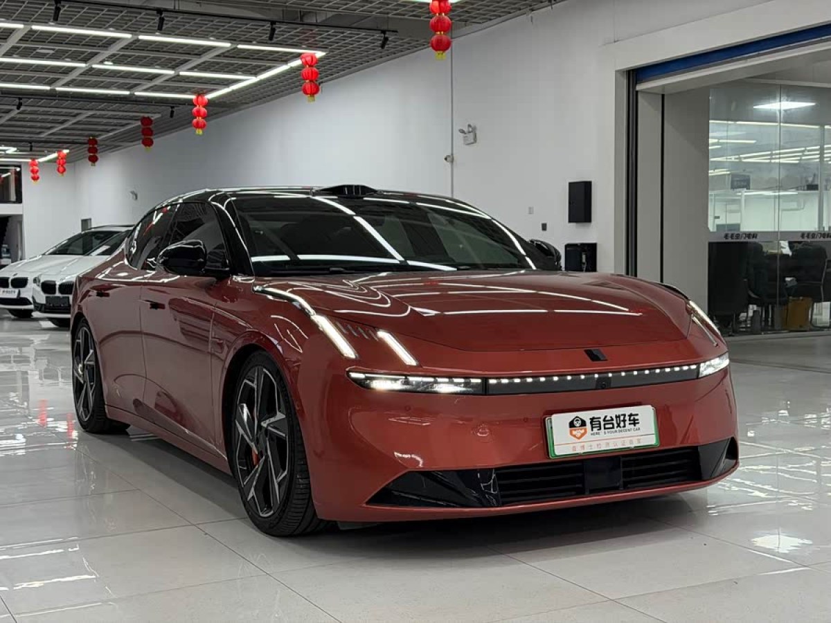 Lynk & Co Z10 2025 car image #3
