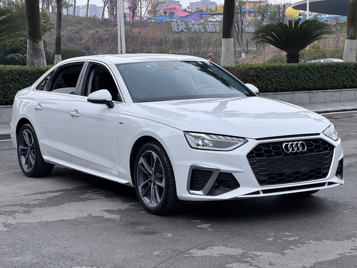 Audi A4L 2020 car image #3
