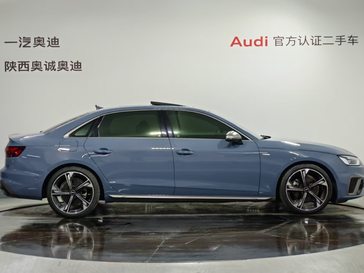 Audi A4L 2022 car image #3