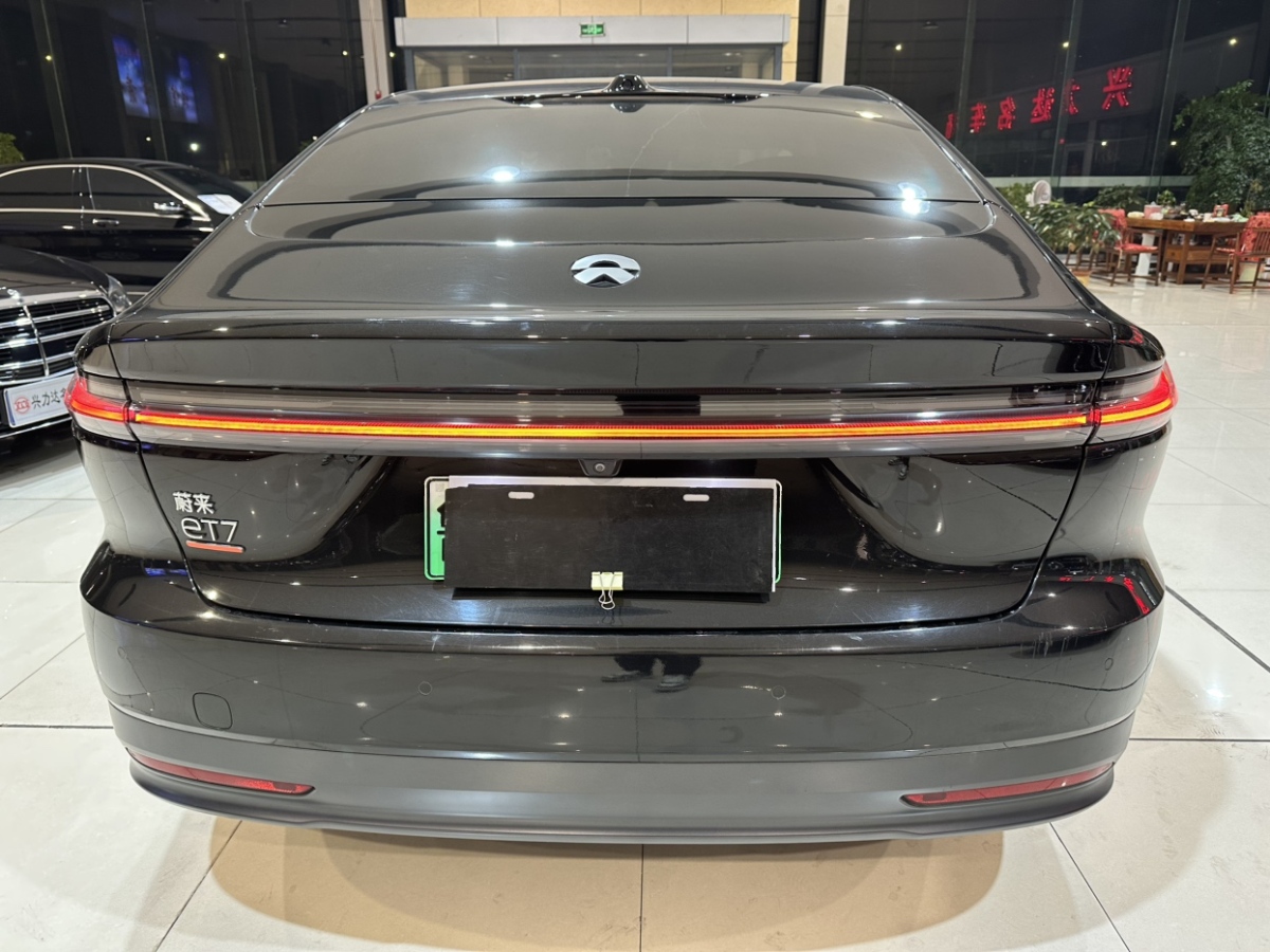 蔚来 蔚来ET7 2022 汽车图片 #3
