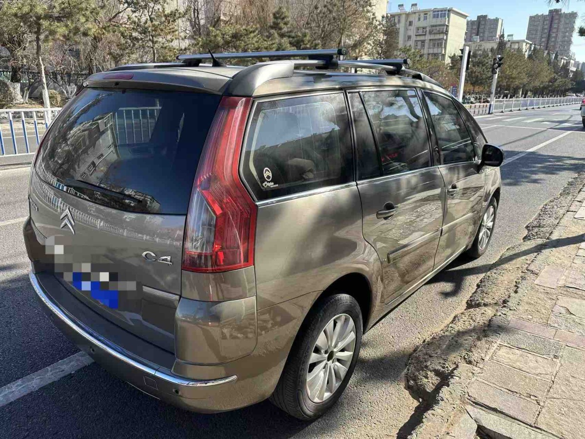 Citroen C4 PICASSO 2010 car image #3