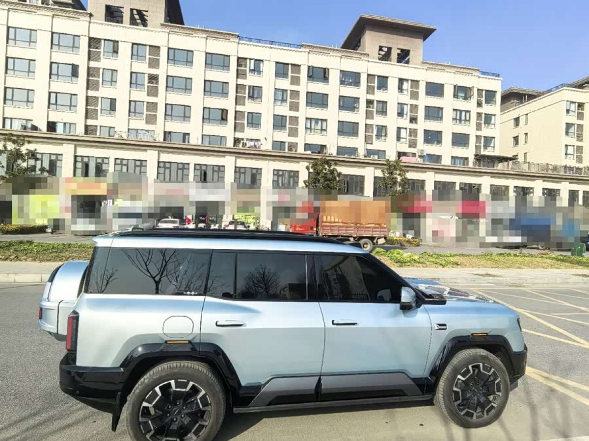 FangChengBao Leopard 8 2025 #3 FangChengBao Leopard 8 2025 car image #3