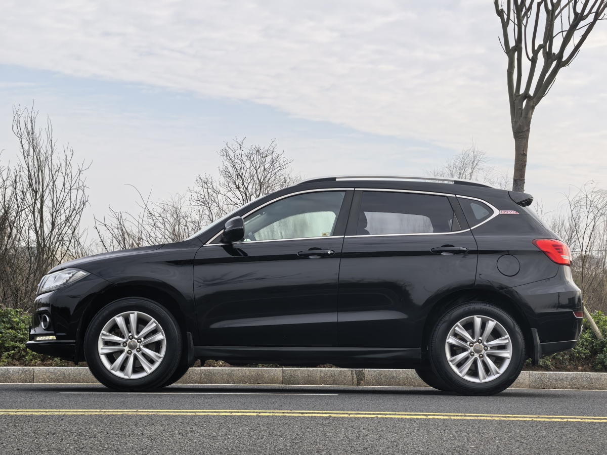Haval H2 2015 #3 Haval H2 2015 car image #3