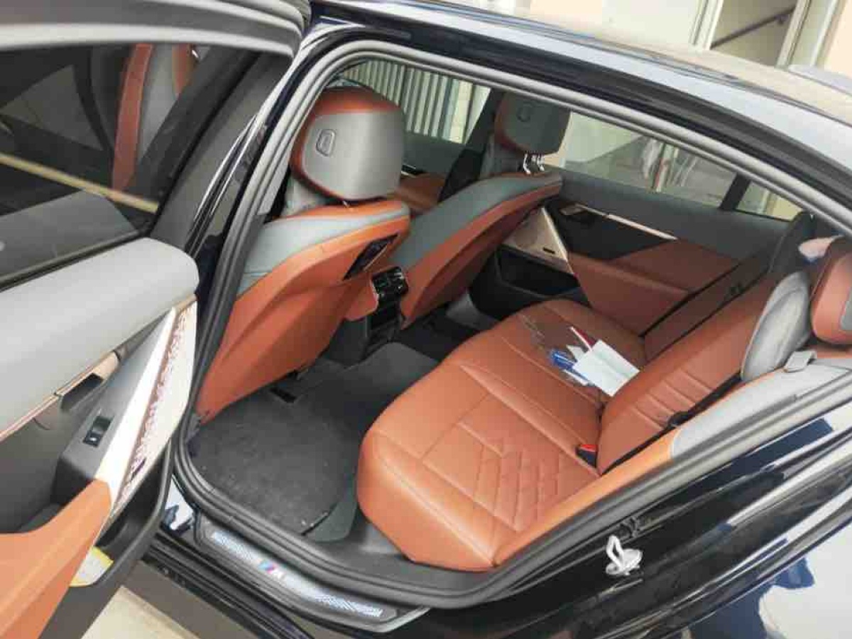 BMW i5 2024 #3 BMW i5 2024 car image #3