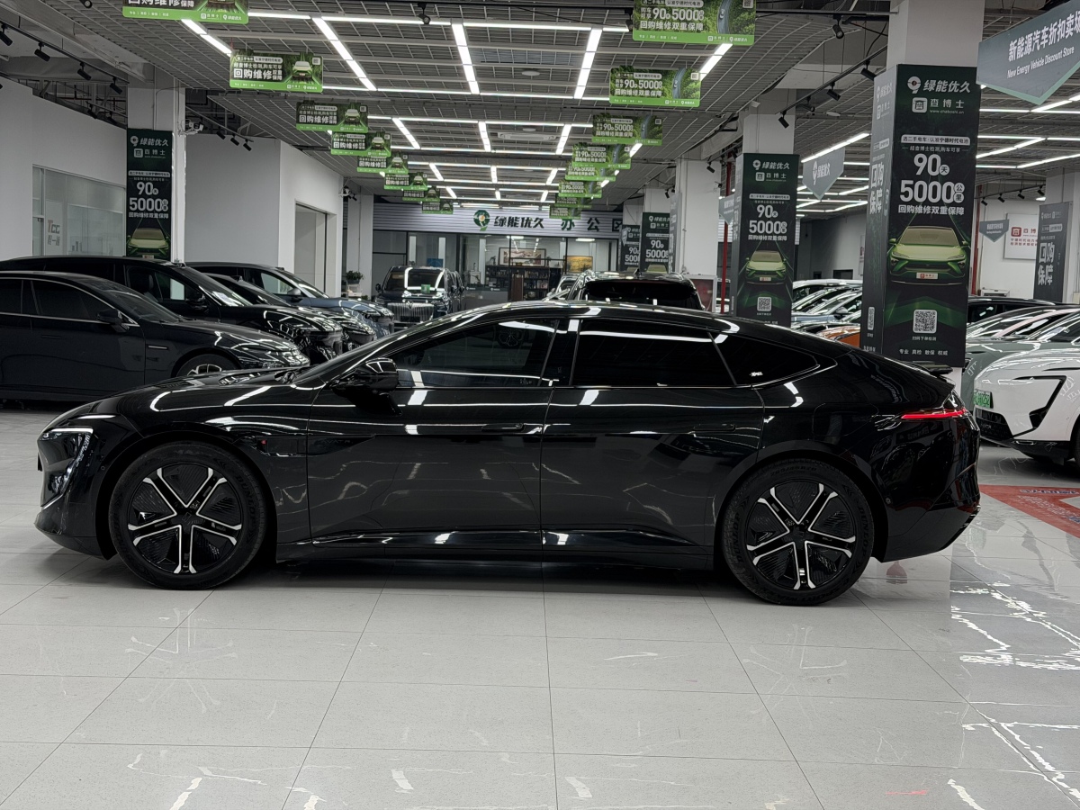 Avatr 12 2023 #3 Avatr 12 2023 car image #3