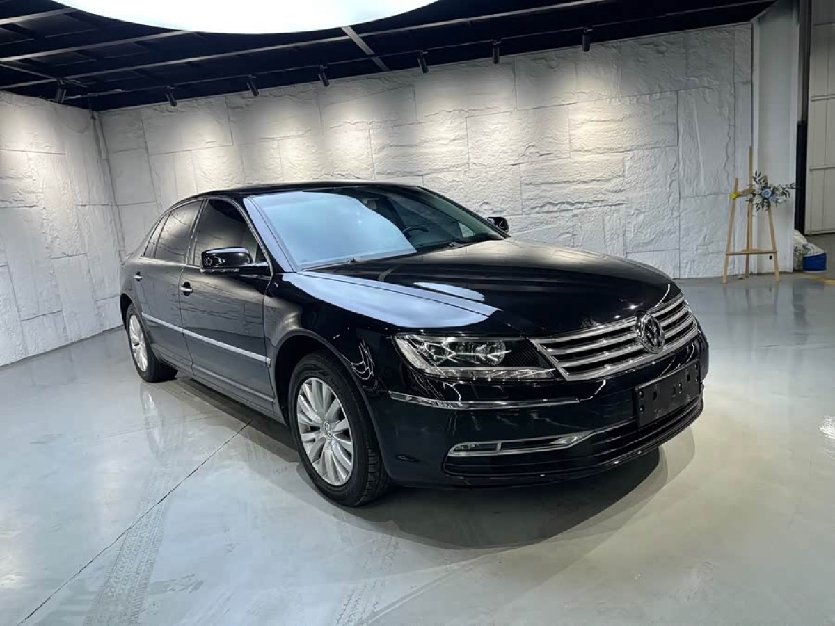 Volkswagen Pheaton 2013 immagine di auto #3