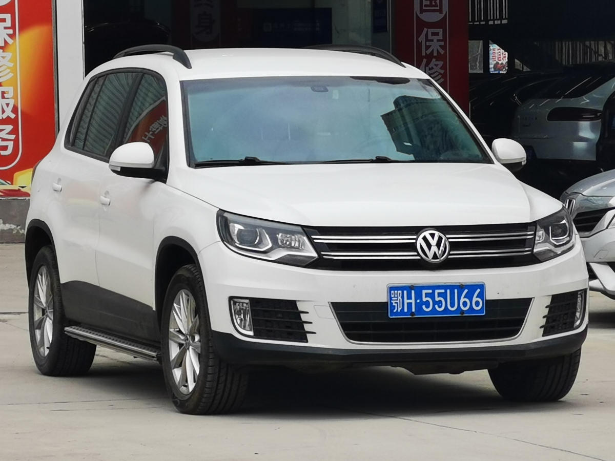 Volkswagen Tiguan 2015 car image #3
