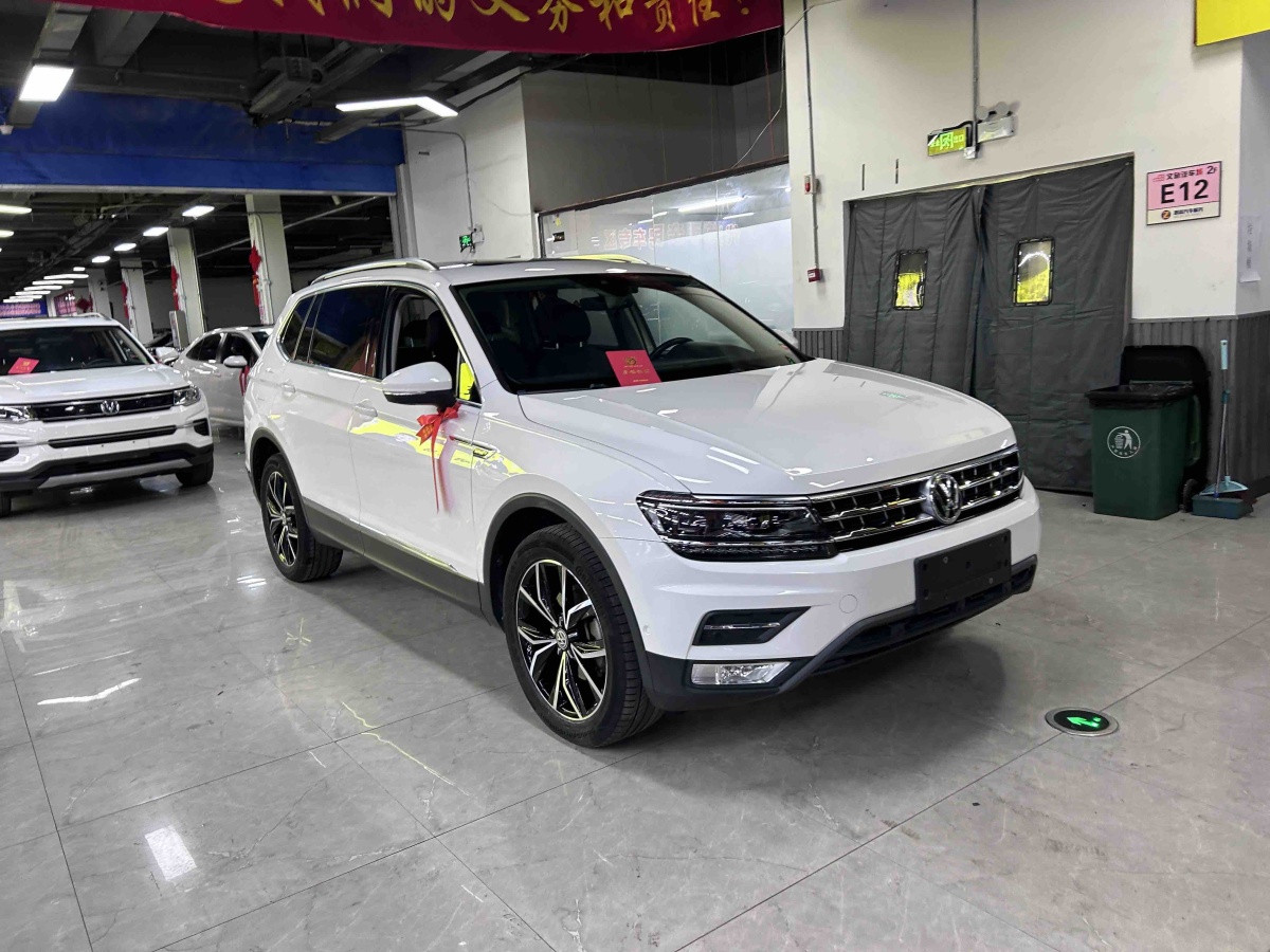 Volkswagen Tiguan X 2019 imagen de coche #3