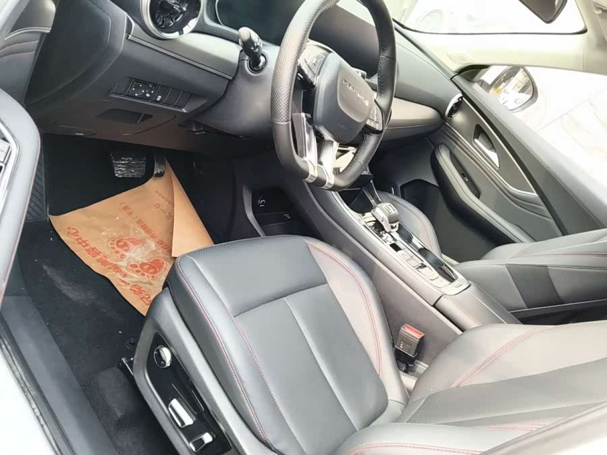 Forthing T5 EVO 2022 car image #3