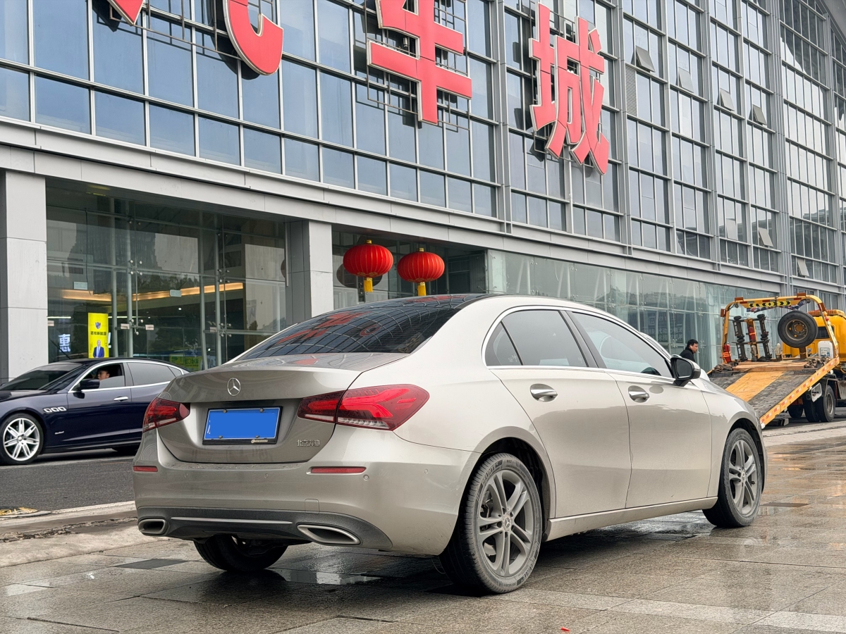 Mercedes-Benz A Class 2019 car image #3