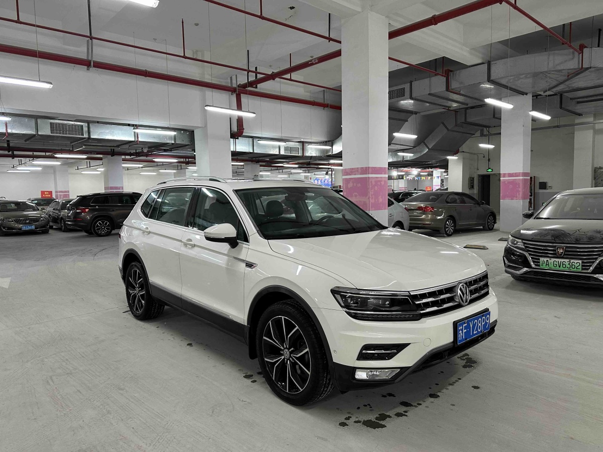 Volkswagen Tiguan X 2017 car image #3