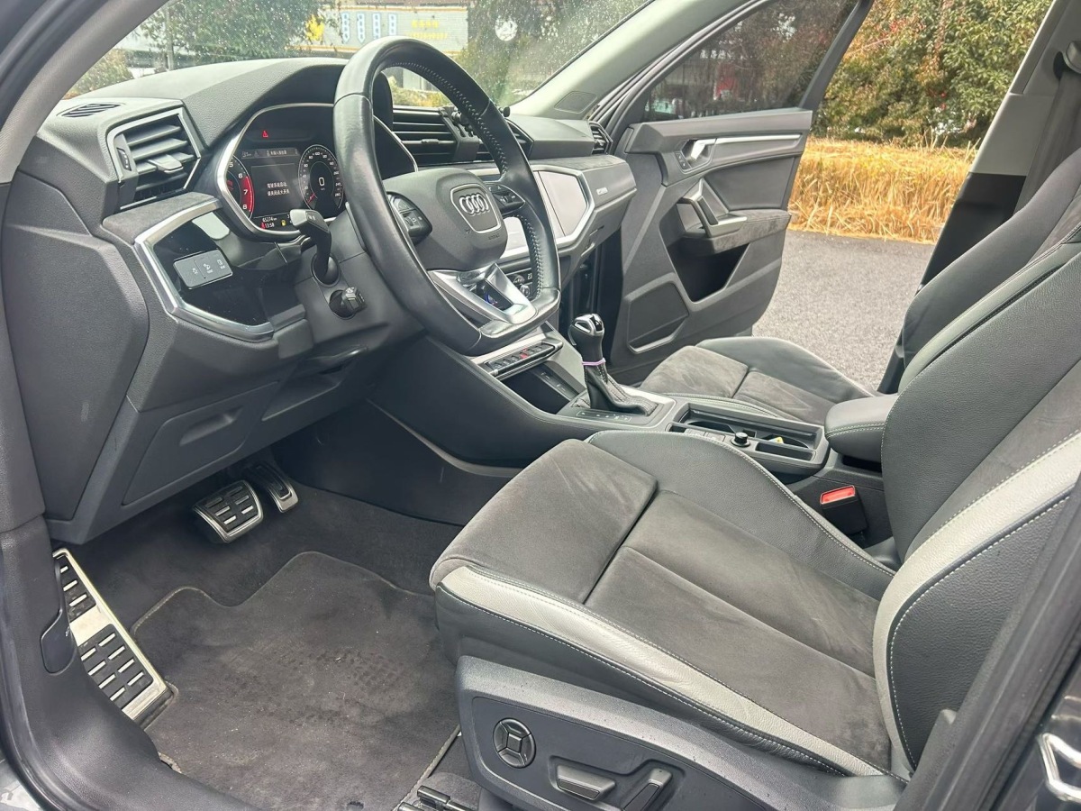 Audi Q3 2022 #3 Audi Q3 2022 изображение автомобиля #3