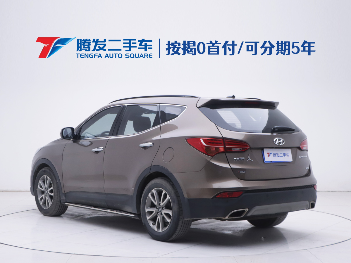 Hyundai Santa Fe 2013 car image #3