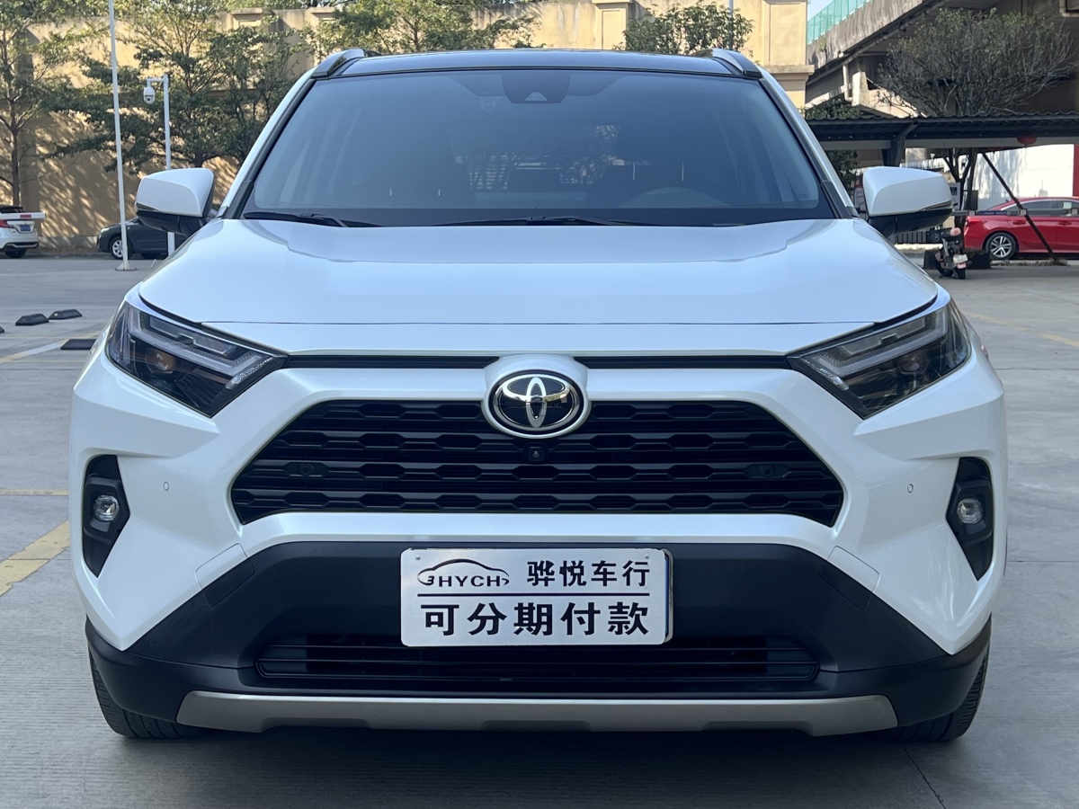 Toyota RAV4 2024 car image #3