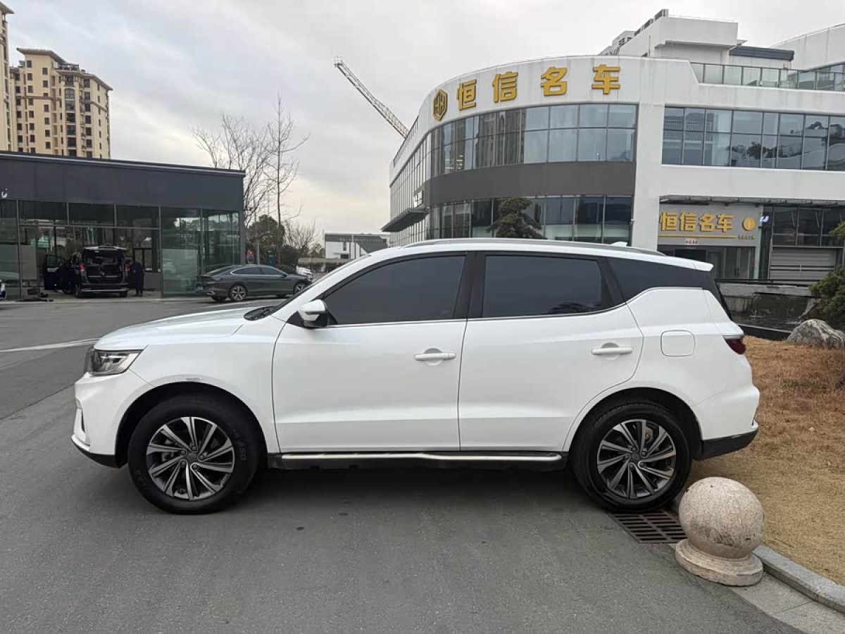 GEELY Vision X6 2020 imagem de carro #3