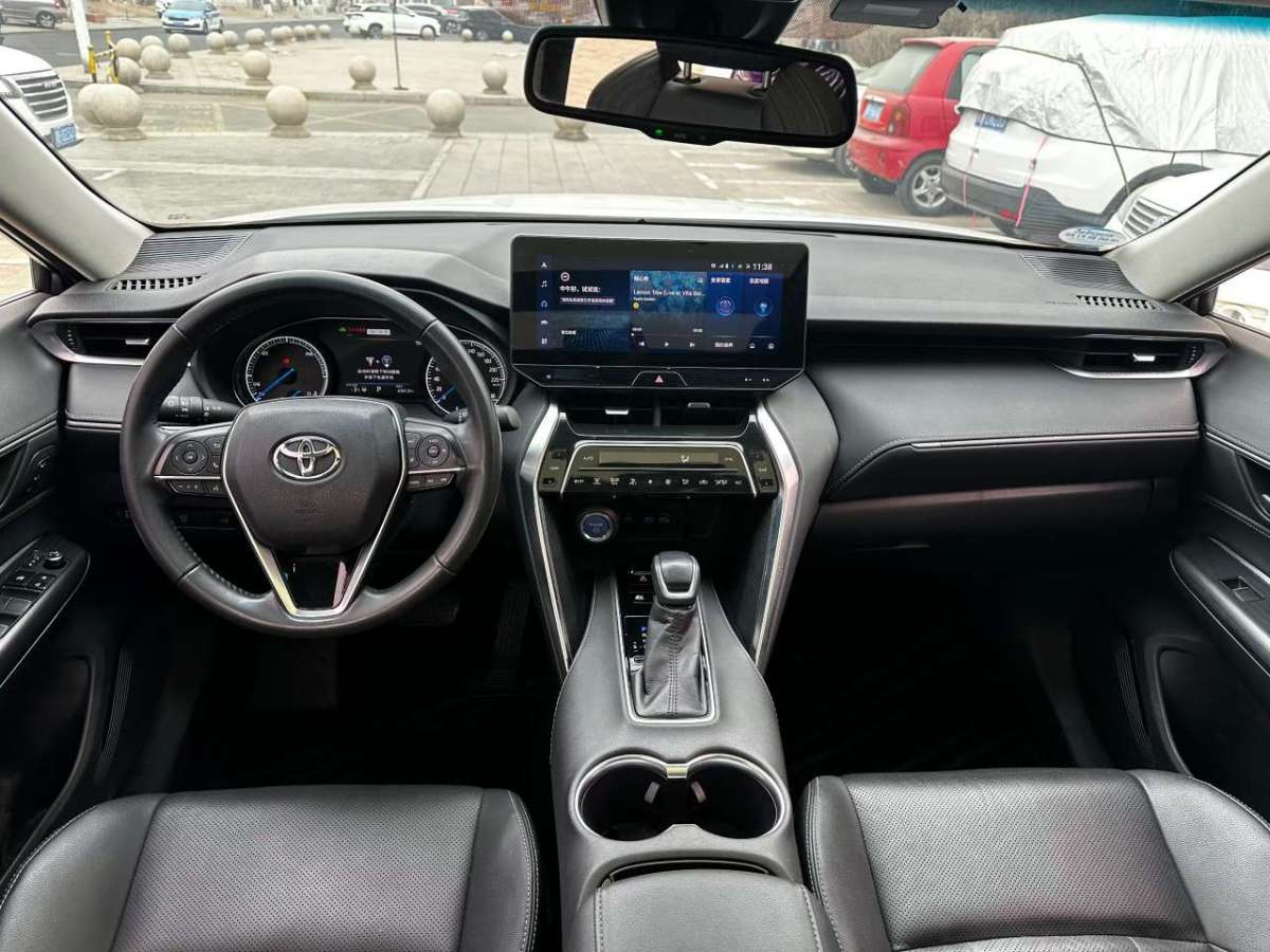 Toyota Harrier 2021 immagine di auto #3