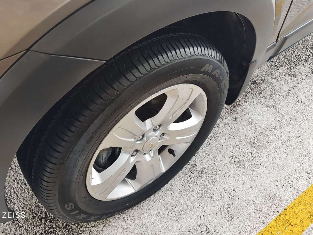 Chevrolet Captiva 2015 #3 Chevrolet Captiva 2015 car image #3